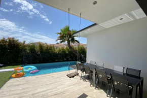 BRIGHT 135 m with GARDEN-TERRACE and POOL, Servian